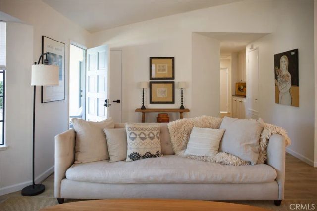 11905 Silver Spur, Ojai, CA 93023