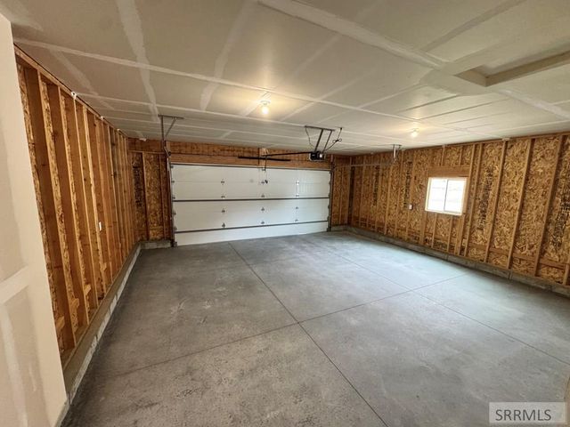 399 Wind River Drive, Shelley, ID 83274