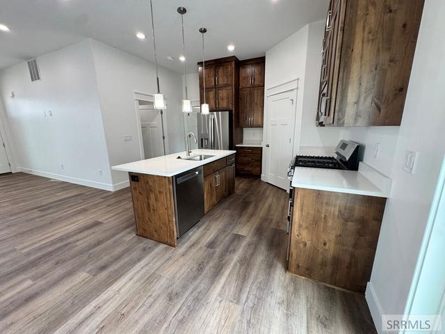 399 Wind River Drive, Shelley, ID 83274