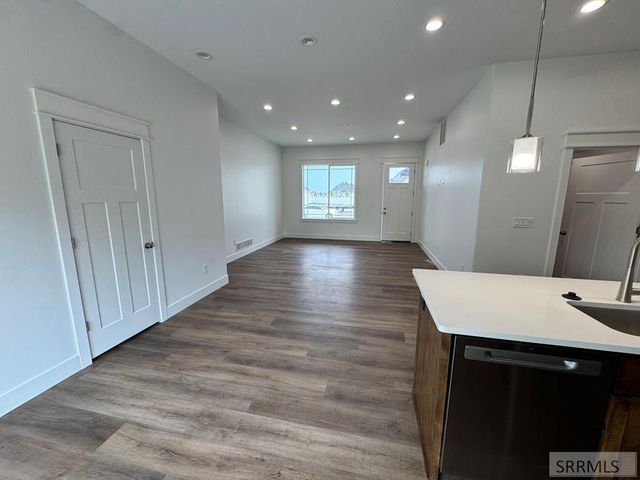 399 Wind River Drive, Shelley, ID 83274