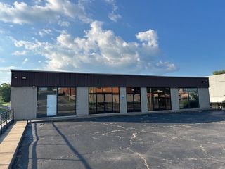 301 College St, Clarksville, TN 37040