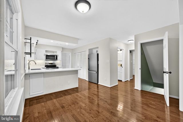 10536 KNOLLWOOD DR, Manassas, VA 20111