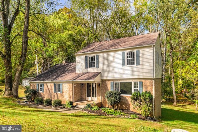 10536 KNOLLWOOD DR, Manassas, VA 20111