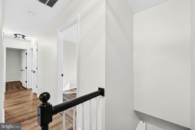 10536 KNOLLWOOD DR, Manassas, VA 20111