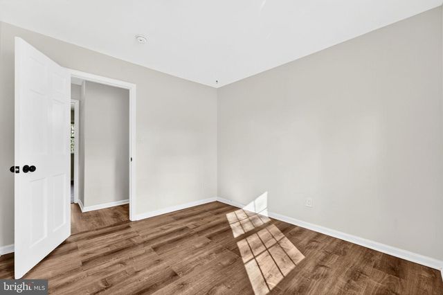 10536 KNOLLWOOD DR, Manassas, VA 20111