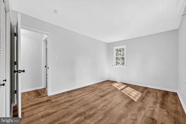 10536 KNOLLWOOD DR, Manassas, VA 20111