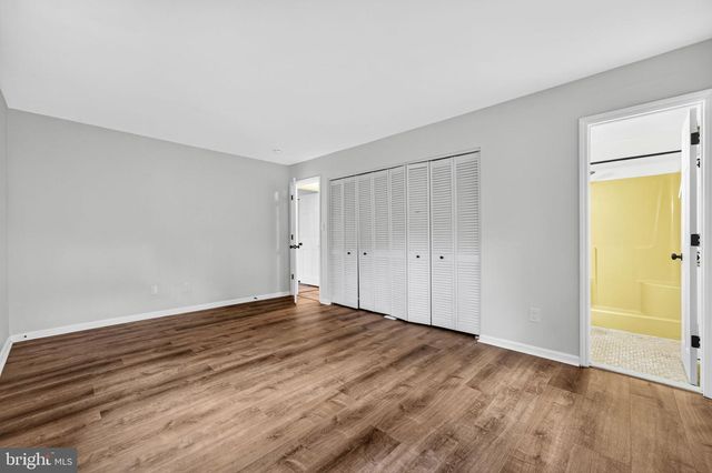 10536 KNOLLWOOD DR, Manassas, VA 20111