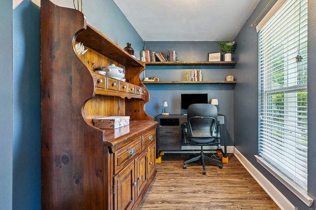 1311 Tallwood Dr, Baton Rouge, LA 70816