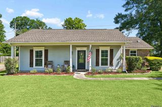 1311 Tallwood Dr, Baton Rouge, LA 70816