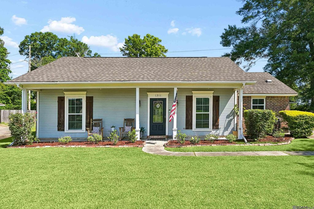 1311 Tallwood Dr, Baton Rouge, LA 70816