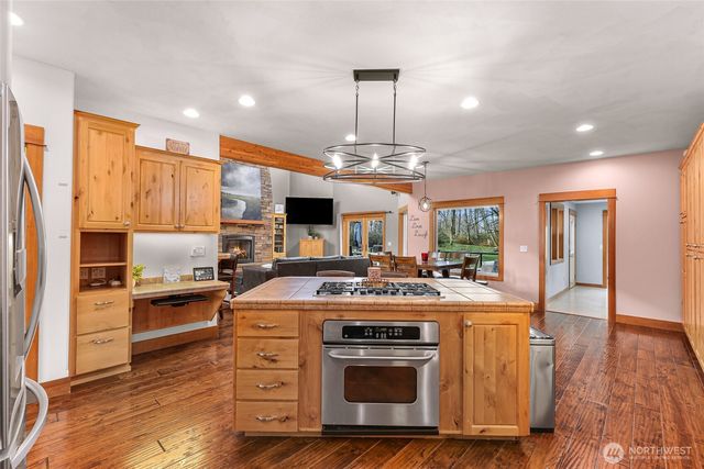 7067 Yukon Way, Ferndale, WA 98248