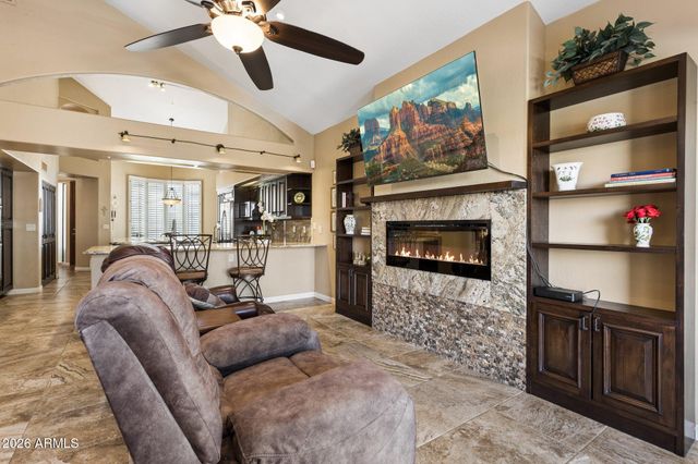 8050 E CORTEZ Drive, Scottsdale, AZ 85260