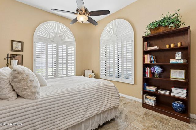 8050 E CORTEZ Drive, Scottsdale, AZ 85260