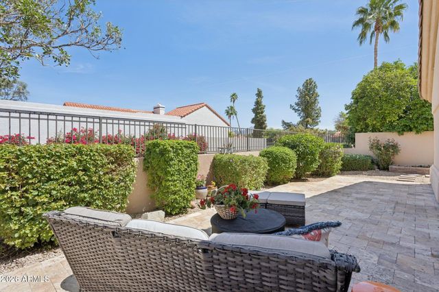 8050 E CORTEZ Drive, Scottsdale, AZ 85260