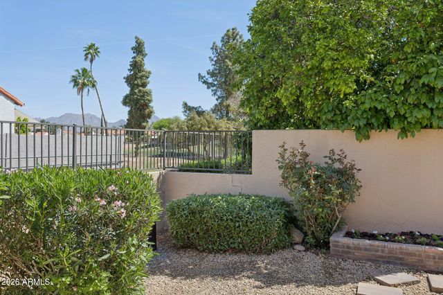 8050 E CORTEZ Drive, Scottsdale, AZ 85260