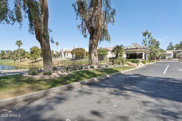 8050 E CORTEZ Drive, Scottsdale, AZ 85260