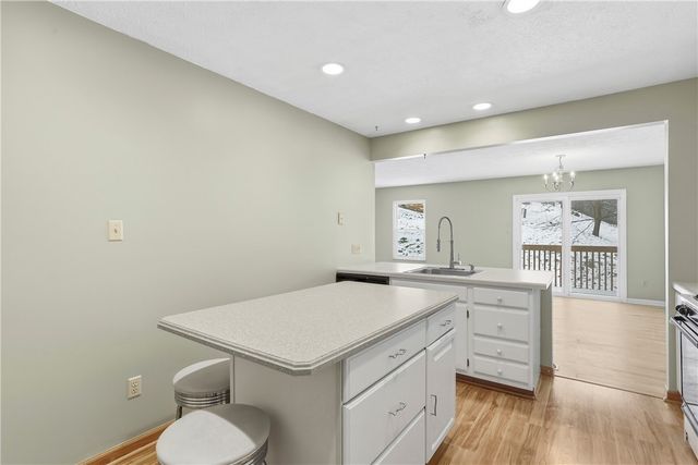 126 Villa Dr, Reserve, PA 15214