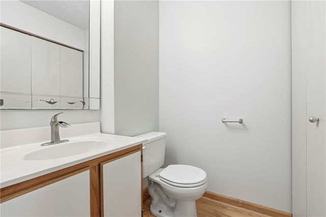 126 Villa Dr, Reserve, PA 15214