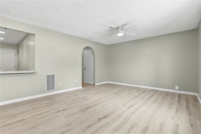 126 Villa Dr, Reserve, PA 15214