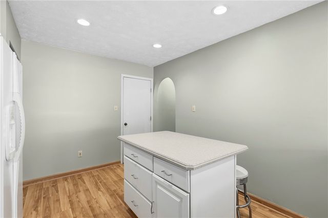 126 Villa Dr, Reserve, PA 15214