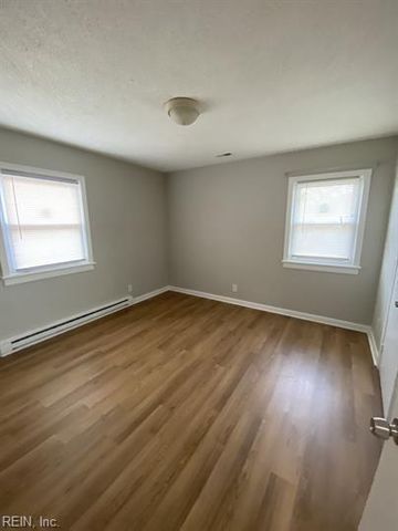 9533 19th Bay ST, Norfolk, VA 23518