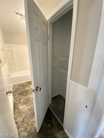 9533 19th Bay ST, Norfolk, VA 23518