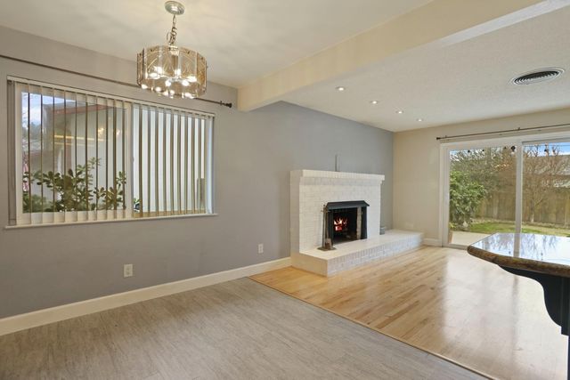 2019 Debbie Ln, Lodi, CA 95242