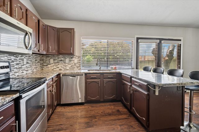 2036 Apple Valley Road, Plano, TX 75023