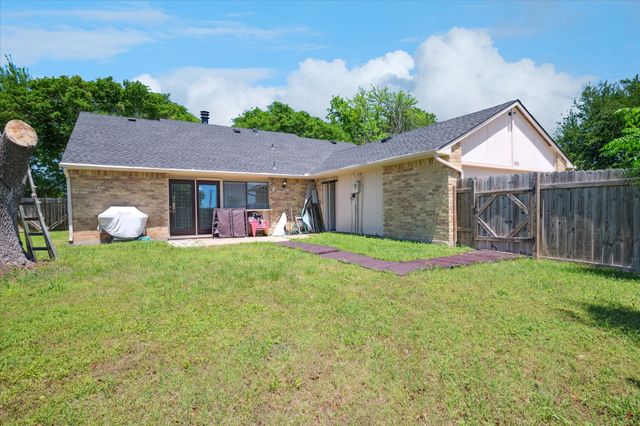 2036 Apple Valley Road, Plano, TX 75023