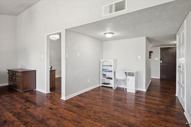 2036 Apple Valley Road, Plano, TX 75023