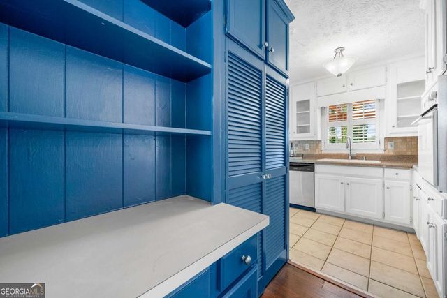 155 King David Drive SW, Lilburn, GA 30047