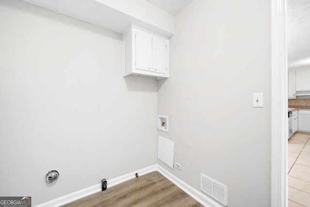 155 King David Drive SW, Lilburn, GA 30047