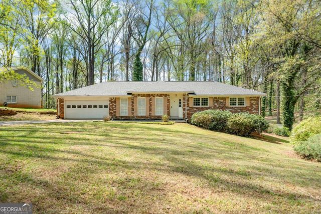 155 King David Drive SW, Lilburn, GA 30047