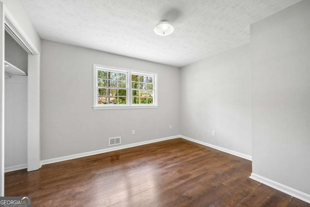 155 King David Drive SW, Lilburn, GA 30047