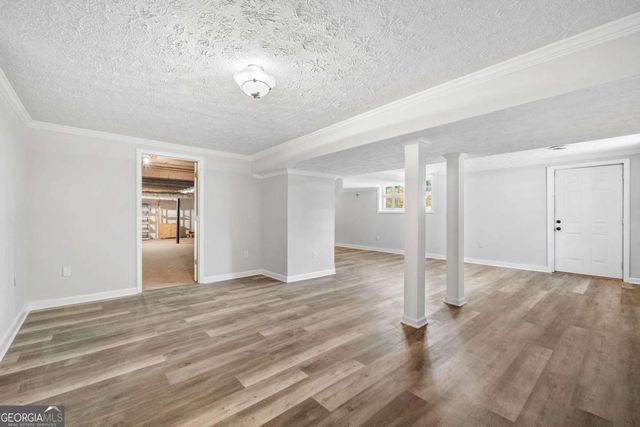 155 King David Drive SW, Lilburn, GA 30047