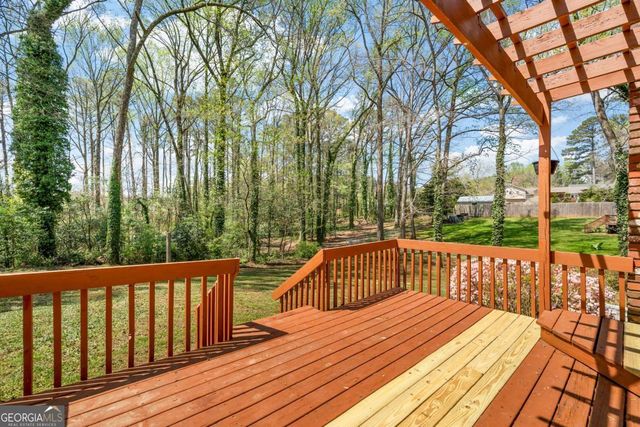 155 King David Drive SW, Lilburn, GA 30047