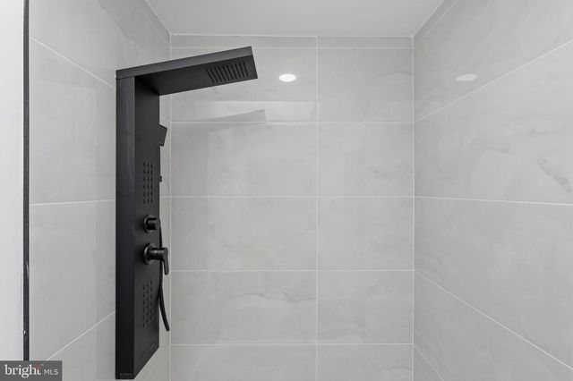 2244 E WASHINGTON LN, Philadelphia, PA 19138