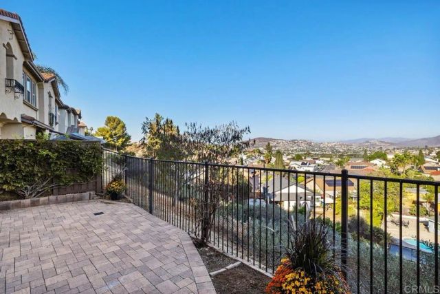 425 S Meadowbrook Drive 132, San Diego, CA 92114