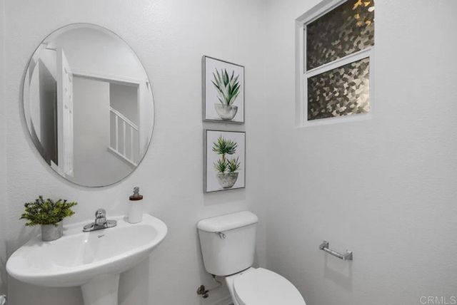 425 S Meadowbrook Drive 132, San Diego, CA 92114