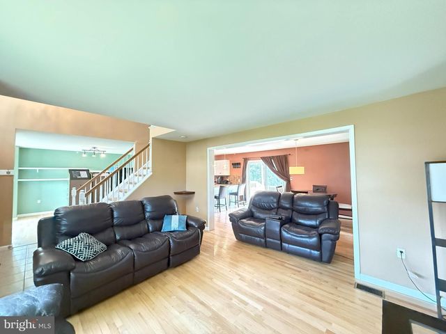 348 CLICKO LN, East Stroudsburg, PA 18301