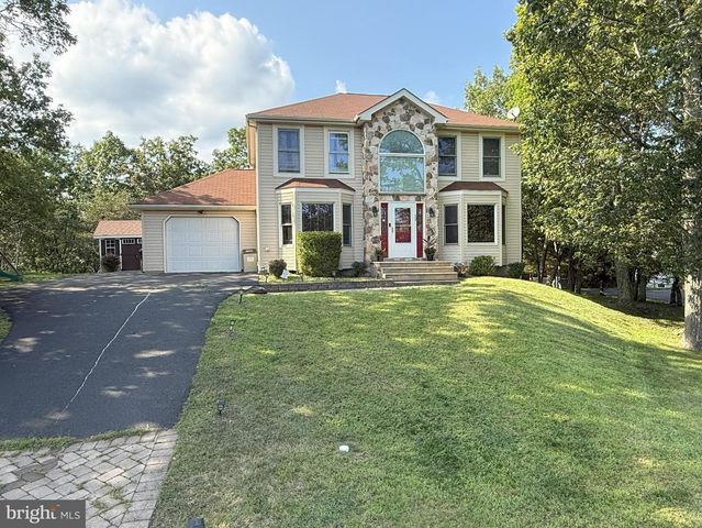 348 CLICKO LN, East Stroudsburg, PA 18301