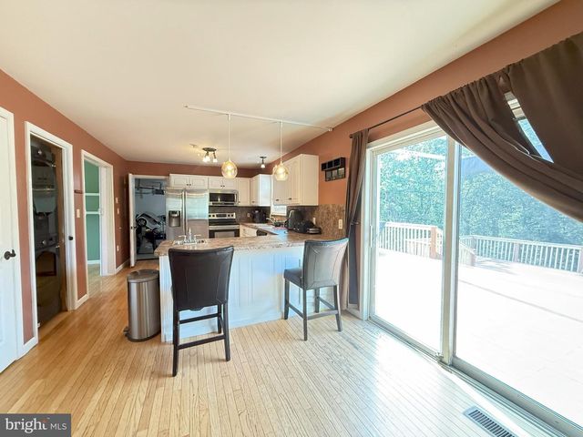 348 CLICKO LN, East Stroudsburg, PA 18301