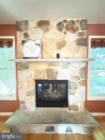 348 CLICKO LN, East Stroudsburg, PA 18301