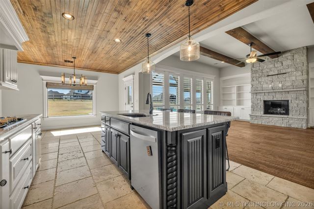 7106 E 89th Street North, Owasso, OK 74073