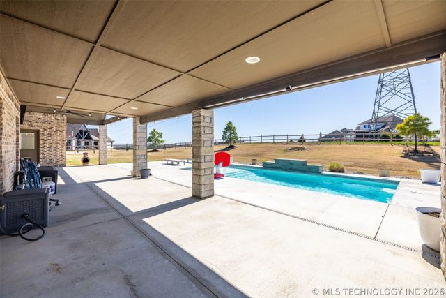 7106 E 89th Street North, Owasso, OK 74073