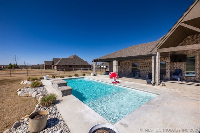 7106 E 89th Street North, Owasso, OK 74073