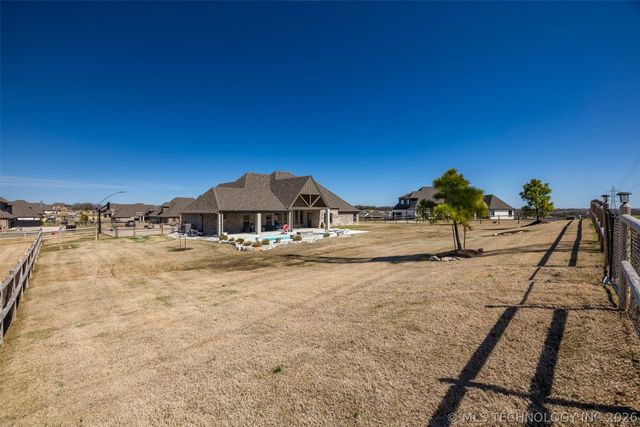 7106 E 89th Street North, Owasso, OK 74073