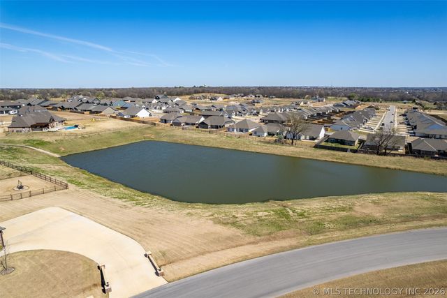 7106 E 89th Street North, Owasso, OK 74073