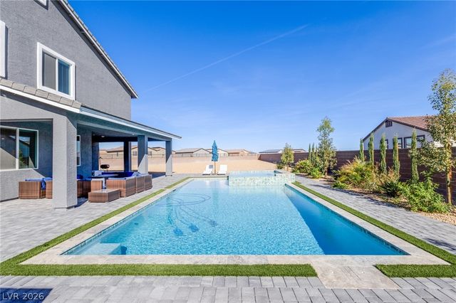 1913 Turner Cove Court, North Las Vegas, NV 89084