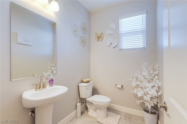 1913 Turner Cove Court, North Las Vegas, NV 89084